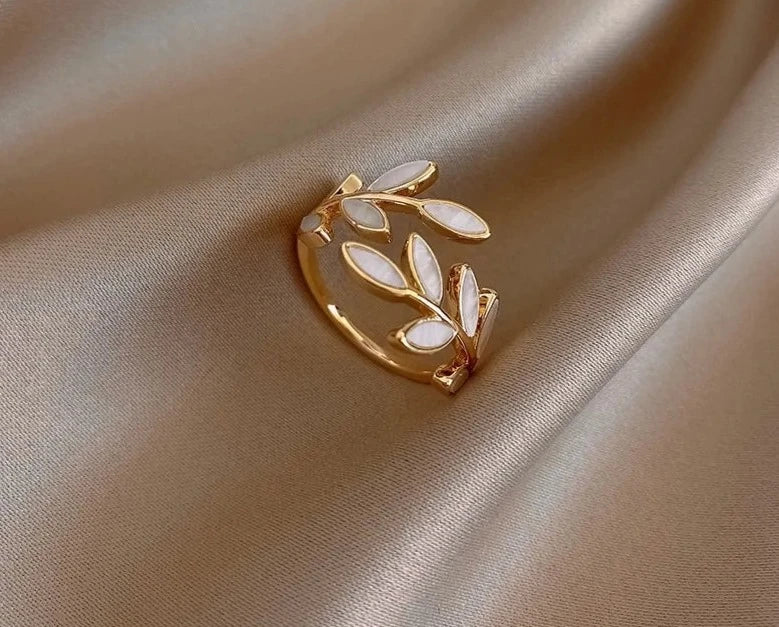 Leaf Branch Shape Open Ring