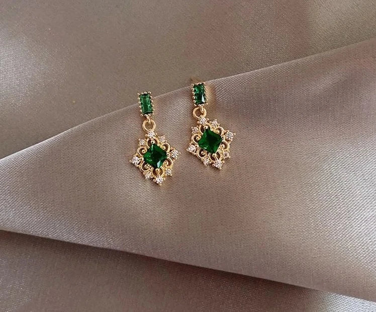 Fashion Square Green Crystal Earrings